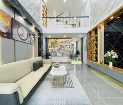 NGAY CV LÀNG HOA - TRUNG TÂM GÒ VẤP - 3 TẦNG - 60m2 - TẶNG FULL NỘI THẤT - CHỈ 6.x TỶ nhỏ