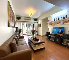 Chính chủ cần bán căn chung cư CẦU GIẤY. 62M, 2N, 2VS. Giá nhỉnh 6 tỷ.