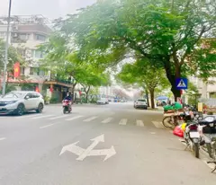 Bán nhà Liền kề khu đô thị An Hưng, Dương Nội, Hà Đông 82.5m 5 tầng mt 5m phân lô vỉa hè ô tô