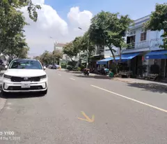SIÊU PHẨM NHÀ MẶT PHỐ- GIÁ BÁN SIÊU LỢI NHUẬN