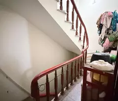 Nhỉnh 7 tỷ bán nhà 5 tầng ở ngay đường hoàng mai