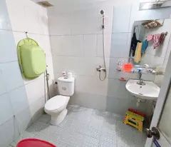 Nhỉnh 7 tỷ bán nhà 5 tầng ở ngay đường hoàng mai