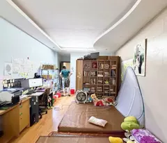 Nhỉnh 7 tỷ bán nhà 5 tầng ở ngay đường hoàng mai