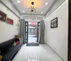 HẺM XE HƠI ĐỖ CỬA NGUYỄN SƠN 25M2 2 TẦNG 2PN 2WC SHR NHỈNH 3 TỶ