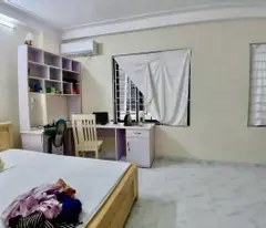 BÁN GẤP NHÀ Hai Bà Trưng Đại La- 25m2*4T - 6,5 tỷ - NGÕ THÔNG-1 BƯỚC RA MẶT PHỐ