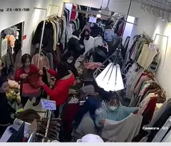SANG NHƯỢNG SHOP QUẦN ÁO - TRÂU QUỲ GIÁ NHƯỢNG: 50 triệu