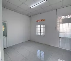CHỦ DƯ CĂN NHÀ 2 TẦNG GẦN BIỂN HẺM PHẠM VĂN ĐỒNG PHƯỜNG BẮC NHA TRANG