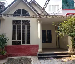 BÁN ĐẤT THỔ CƯ TRUNG TÂM TP. BUÔN MA THUỘT – MẶT TIỀN ĐƯỜNG HOÀNG DIỆU – CÓ SẴN NHÀ 1 TRỆT 1 LẦU