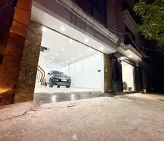 Bán nhà ngũ nhạc 6 tầng thang máy long lanh ô tô tránh vào nhà sát phố hoàng mai