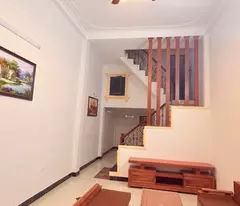CHỦ NHÀ ĐAU ĐẦU-CƠ HỘI ĐẦU TƯ HIẾM TẠI PHÚC LỢI – NHÀ 5 TẦNG MỚI, VỊ TRÍ ĐẸP.