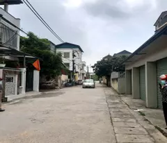 Bán đất 61m2 MT 4.2m ô tô tránh tại Trâu Quỳ, Gia Lâm giá hơn 8 tỷ. Lh 0989894845