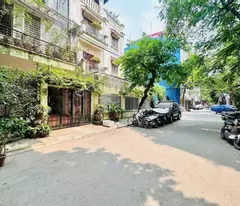 Bán nhà 5 tầng phố Lạc Long Quân, Tây Hồ, ô tô lùi cửa, kinh doanh, 45m, 5 tầng, 12.6 tỷ