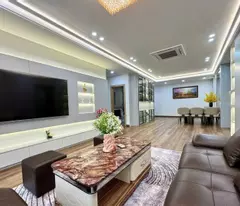 Bán nhà 5 tầng phố Lạc Long Quân, Tây Hồ, ô tô lùi cửa, kinh doanh, 45m, 5 tầng, 12.6 tỷ
