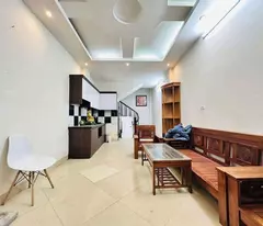 NHÀ SẴN Ở LUÔN - NGÕ NÔNG - VỪA TẦM TIỀN