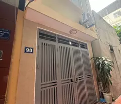 NHÀ SẴN Ở LUÔN - NGÕ NÔNG - VỪA TẦM TIỀN