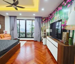 BÁN BIỆT THỰ CỔ LINH 80M2- 7 TẦNG- ĐẲNG CẤP THƯỢNG LƯU- 3X TỶ