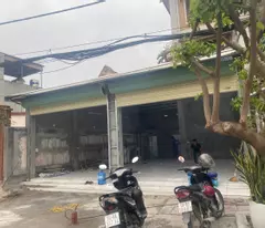 Cho thuê nhà mặt đường Nguyễn Tất Thành, Việt Trì, Phú Thọ