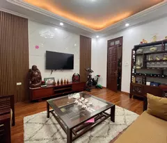 Bán nhà phố Mai Anh Tuấn, Đống Đa, ngõ ô tô, gần hồ, dân trí cao, 38m, 5 tầng, 10.5 tỷ