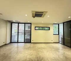 🏡 BÁN BIỆT THỰ LÁNG HẠ, BA ĐÌNH - 175M2 - SÂN VƯỜN CHÂU ÂU - THANG MÁY - Ô TÔ VÀO NHÀ