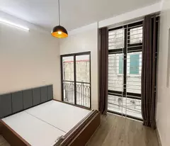 Hàng hiếm !!!! Nhà thượng thanh 44m2. 5 tầng dân xây - ô tô đỗ tận cửa - giá chỉ hơn 6 tỷ