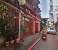 Tập thể Nguyễn văn Cừ Long Biên 4 tỷ 60m tầng 1 vừa ở vừa kinh doanh