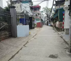 BÁN NHÀ PHÚC LỢI – LONG BIÊN  NHÀ ĐẸP, CÓ SÂN, 3 NGỦ