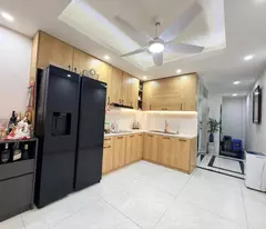 Bán nhà 5 tầng thang máy Tôn Đức Thắng, Đống Đa, gần phố, dân xây, 48m, 13.2 tỷ