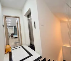 Bán nhà 5 tầng thang máy Tôn Đức Thắng, Đống Đa, gần phố, dân xây, 48m, 13.2 tỷ