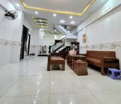 5.5 TỶ – HXH – 80M² – NGANG GẦN 5M, NỞ HẬU 6.8M.P.10, Quang Trung – gần THCS Quang Trung.