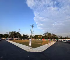 Trung tâm Hòa Lạc, ngay ngã tư Vai Réo, gần QL21A, diện tích đa dạng, đường đẹp, ngõ thông