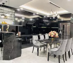 Bán Căn Hộ 125m2, 3PN, 2WC tại Sunrise City, giá tốt