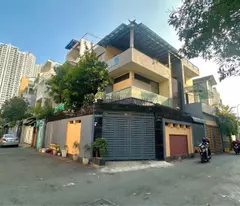 BIỆT THỰ KIỀU ĐÀM TRẦN XUÂN SOẠN Q7 – LÔ GÓC 2 MẶT TIỀN – 175M2