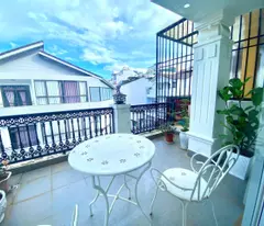 BÁN KHÁCH SẠN ĐẸP TRUNG TÂM ĐÀ LẠT – ĐƯỜNG NGUYỄN THỊ NGHĨA