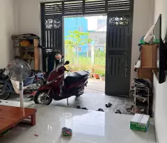 NHÀ C4 – SHR MỚI - XE HƠI NGỦ TRONG NHÀ TCH18 – GIỮ TIỀN 8TR/THÁNG