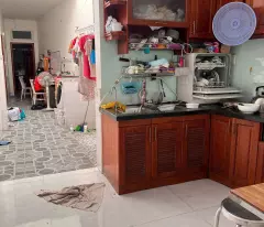 NHÀ C4 – SHR MỚI - XE HƠI NGỦ TRONG NHÀ TCH18 – GIỮ TIỀN 8TR/THÁNG