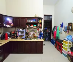 Bán nhà đường Nguyễn Duy Trinh, Phường Long Trường,  Q9, Thủ Đức, TP HCM. DT 154m2,  3 tầng, sổ