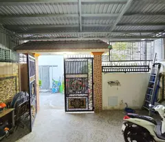 Bán nhà đường Nguyễn Duy Trinh, Phường Long Trường,  Q9, Thủ Đức, TP HCM. DT 154m2,  3 tầng, sổ