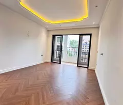 🔥 Bán nhà Phân lô - Đức Giang- 72m² – MT 4.2m – view hồ – ô tô vào nhà – giá: 15.5 tỷ