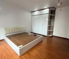🏡 NHÀ ĐẸP NGỌC THỤY – Ô TÔ ĐỖ CỬA – MẶT TIỀN RỘNG – GIÁ TRỊ HIẾM