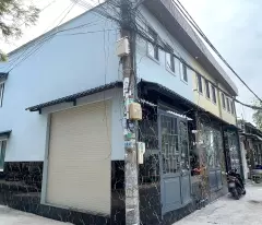 Nhà mới 2 tầng hẻm thẳng C4 đường Phạm Hùng,Bình Hưng
