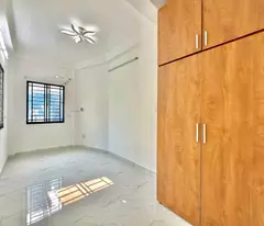 4 TẦNG LẦU - HẺM XE HƠI - 28m2 - THÍCH QUẢNG ĐỨC - F.5 PHÚ NHUẬN - 4.x TỎI