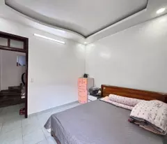 BÁN NHÀ 4 TẦNG MẶT ĐƯỜNG THƯ TRUNG – LÔ GÓC – Ô TÔ ĐỖ TRONG NHÀ – GIÁ 5,5 TỶ