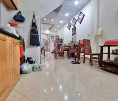 Bán nhà phố Nguyễn Khánh Toàn, Cầu Giấy, ô tô lừi cửa, kinh doanh, 48m, 5 tầng, 13.4 tỷ