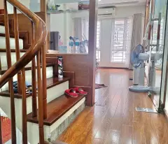 Bán nhà phố Nguyễn Khánh Toàn, Cầu Giấy, ô tô lừi cửa, kinh doanh, 48m, 5 tầng, 13.4 tỷ