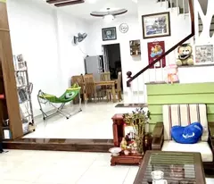 Bán nhà đường 339, Phường Phước Long B, Q9, Thủ Đức, TP HCM. DT 100m2, 4 tầng, SH. Giá 11,9 tỷ