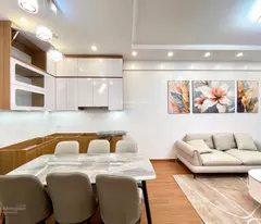 Bán nhà Lô góc phố Lê Ngọc Hân thoáng trước sau 90m² 3 ngủ ô tô đỗ nhỉnh 4,5x tỷ