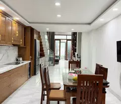 Bán nhà 3 tầng đường Tam Châu, Thủ Đức, TP HCM. DT 73m2, sổ hồng. Giá 6.99 tỷ. LH 0933125879