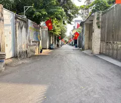 Bán nhà 3 tầng đường Tam Châu, Thủ Đức, TP HCM. DT 73m2, sổ hồng. Giá 6.99 tỷ. LH 0933125879