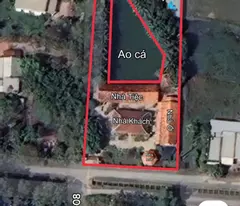 Bán nhà vườn xã Trung Lập Thượng có nhà gỗ mái ngói, hồ cá , thủy tạ.........tdt 3000m2 giá 9,5 tỷ