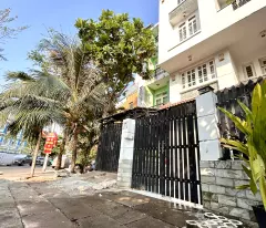 BÁN NHÀ Đ.TÔN THẤT THUYẾT- 2 MẶT TIỀN- XE HƠI NGỦ TRONG NHÀ- LƯU THÔNG KHÁNH HỘI - BẾN VẦN ĐỒN-
